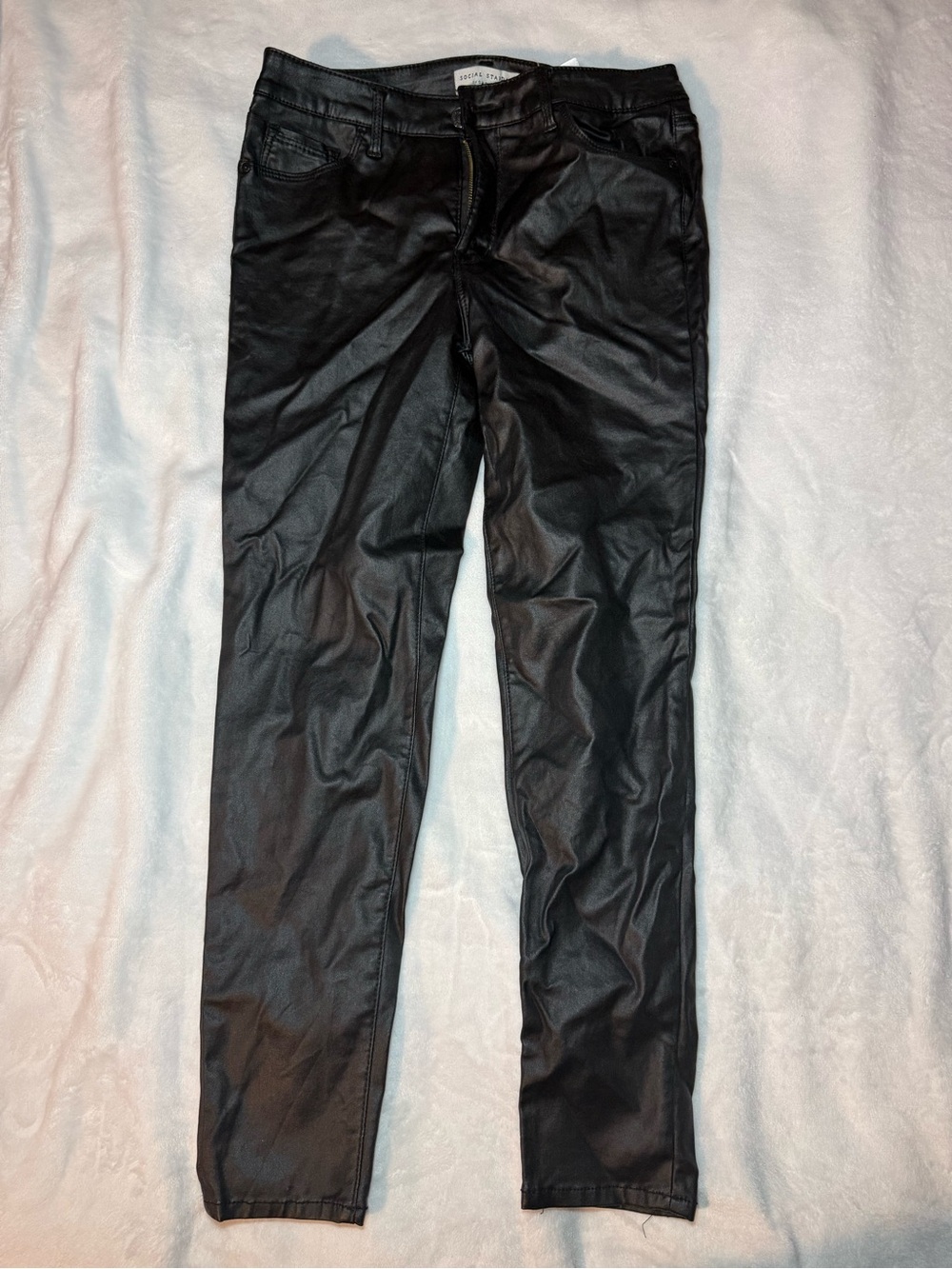 Women's Coated Skinny Jeans in Black